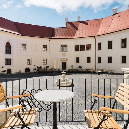 Palace Art Hotel Pezinok Eksteriør billede