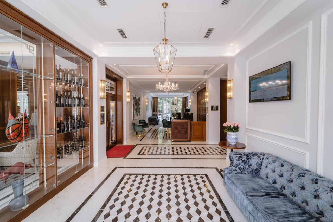 Palace Art Hotel Pezinok Eksteriør billede