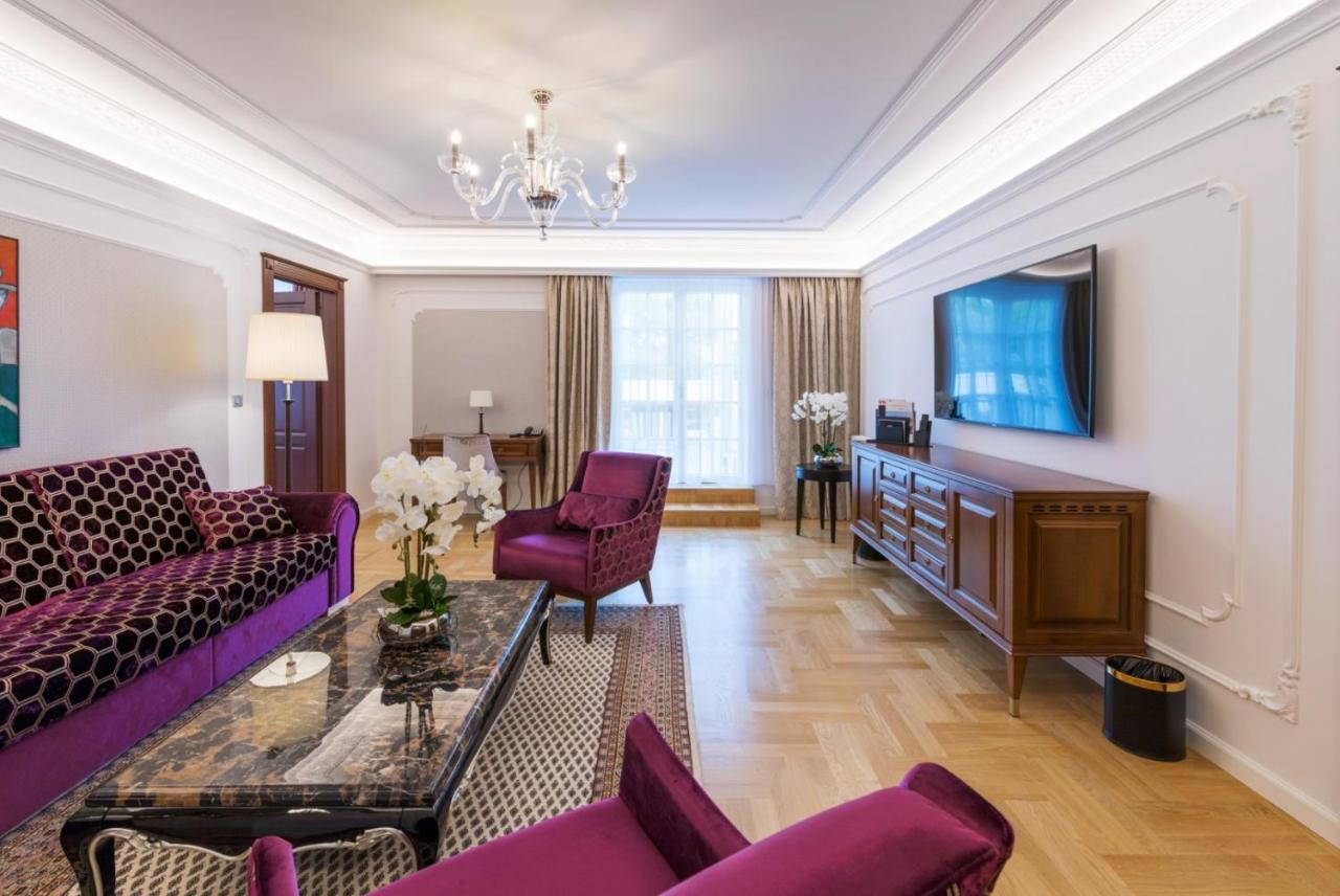 Palace Art Hotel Pezinok Eksteriør billede
